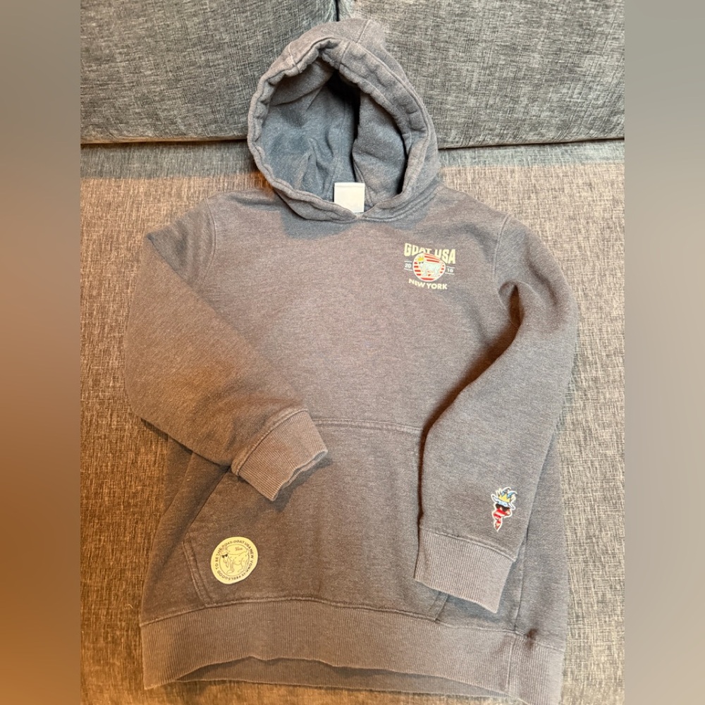 GOAT USA boys XL sweatshirt